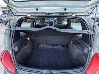 Renault Clio 1.4 16v Expression 3dr