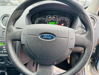 Ford Fusion 1.4 Zetec 5dr