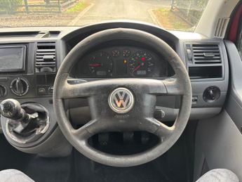 Volkswagen Transporter 1.9 TDI T30 L3 H2 4dr