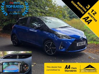 Toyota Yaris 1.5 VVT-h Grey Bi-Tone E-CVT Euro 6 (s/s) 5dr