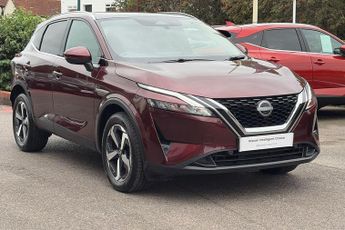 Nissan Qashqai 1.3 DiG-T MH N-Connecta 5dr