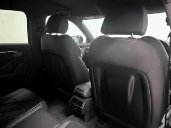 Audi Q3 2.0 TDI 40 Black Edition SUV 5dr Diesel S Tronic quattro Euro 6 