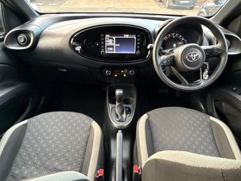 Toyota Aygo X 1.0 VVT-i Edge x-shift Euro 6 (s/s) 5dr