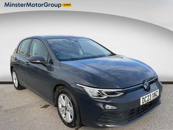 Volkswagen Golf LIFE TSI