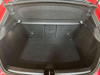 Mercedes-Benz A Class 1.3 A180 SE (Executive) Hatchback 5dr Petrol Manual Euro 6 (s/s)