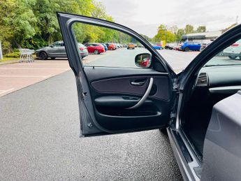 BMW 1 Series 2.0 116i Sport Steptronic Euro 5 5dr