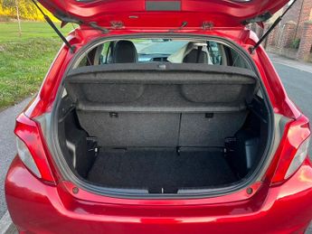 Toyota Yaris 1.33 Dual VVT-i SR Euro 5 5dr