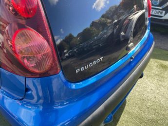 Peugeot 107 1.0 12V Allure Euro 5 5dr