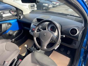 Peugeot 107 1.0 12V Allure Euro 5 5dr