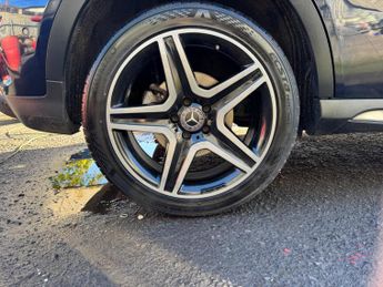 Mercedes-Benz GLA 2.1 GLA220d AMG Line (Premium Plus) 7G-DCT 4MATIC Euro 6 (s/s) 5