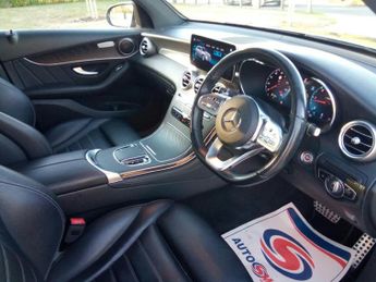 Mercedes-Benz GLC 2.0 GLC220d AMG Line (Premium) G-Tronic+ 4MATIC Euro 6 (s/s) 5dr