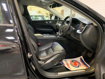Volvo XC60 2.0 D4 Momentum Auto Euro 6 (s/s) 5dr