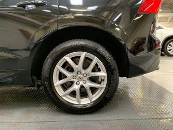 Volvo XC60 2.0 D4 Momentum Auto Euro 6 (s/s) 5dr