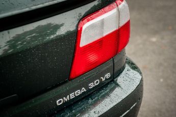 Vauxhall Omega 