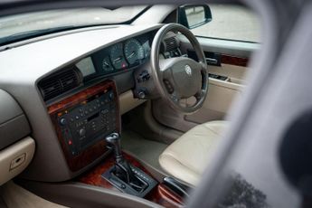 Vauxhall Omega 