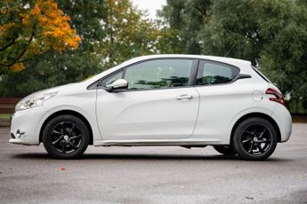 Peugeot 208 1.0 VTi PureTech Active Euro 5 3dr