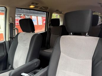 Nissan Serena 2.0 16v Excursion 5dr