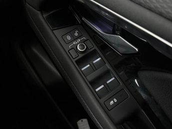 Land Rover Range Rover Evoque 2.0 D150 MHEV S SUV 5dr Diesel Auto 4WD Euro 6 (s/s) (150 ps)