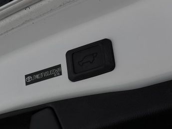 Toyota RAV4 2.5 VVT-h Dynamic SUV 5dr Petrol Hybrid CVT Euro 6 (s/s) (218 ps