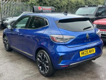 Renault Clio 1.6 E-TECH techno Auto Euro 6 (s/s) 5dr