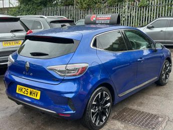 Renault Clio 1.6 E-TECH techno Auto Euro 6 (s/s) 5dr