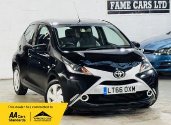 Toyota AYGO 1.0 VVT-i x-play x-shift Euro 6 5dr