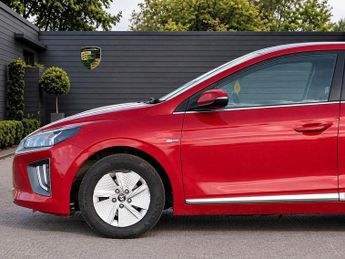 Hyundai IONIQ 1.6 h-GDi Premium DCT Euro 6 (s/s) 5dr