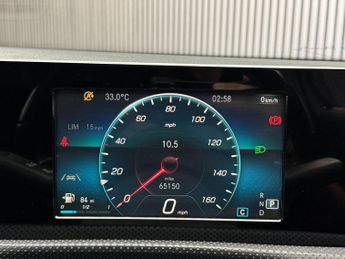 Mercedes-Benz A Class 1.5 A180d AMG Line 7G-DCT Euro 6 (s/s) 4dr