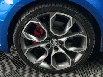 Skoda Octavia 2.0 TDI vRS DSG Euro 6 (s/s) 5dr