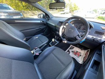 Vauxhall Astra 1.6i 16v Design Sport Hatch 3dr