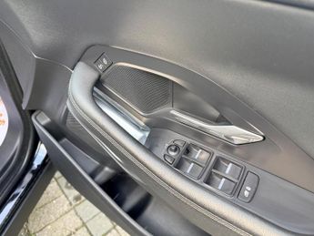 Jaguar E-PACE 2.0 D180 R-Dynamic S Auto AWD Euro 6 (s/s) 5dr