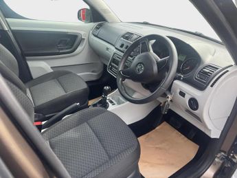 Skoda Roomster 1.2 TSI SE DSG Euro 5 5dr