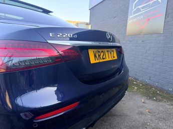 Mercedes-Benz E Class 2.0 E220d AMG Line Night Edition (Premium Plus) G-Tronic+ Euro 6