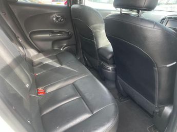 Nissan Juke 1.6 Tekna SUV 5dr Petrol XTRON Euro 6 (117 ps)