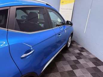 MG MG ZS 51.1kWh Trophy Connect Auto 5dr