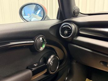 MINI Hatch 2.0 John Cooper Works Auto Euro 6 (s/s) 3dr