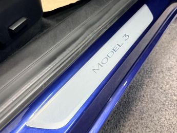 Tesla Model 3 (Dual Motor) Performance Auto 4WDE 4dr (Performance Upgrade)