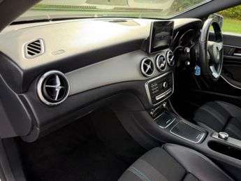Mercedes-Benz CLA 1.6 CLA180 Sport Coupe 7G-DCT Euro 6 (s/s) 4dr