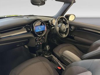 MINI Convertible 1.5 Cooper Classic Convertible 2dr Petrol Steptronic Euro 6 (s/s