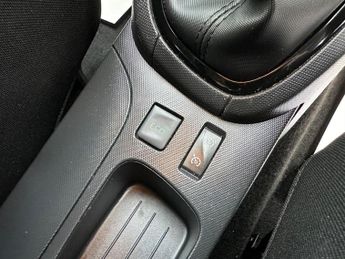 Renault Clio 0.9 TCe Dynamique MediaNav Euro 5 (s/s) 5dr