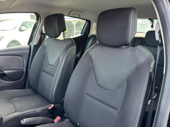 Renault Clio 0.9 TCe Dynamique MediaNav Euro 5 (s/s) 5dr