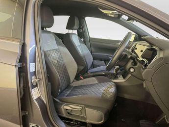 Volkswagen Taigo 1.5 TSI R-Line SUV 5dr Petrol DSG Euro 6 (s/s) (150 ps)