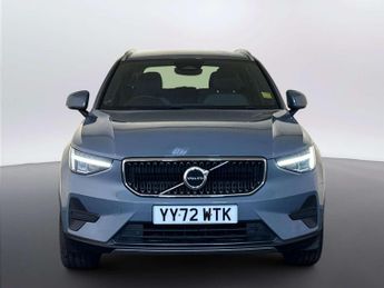 Volvo XC40 2.0 B3 MHEV Core SUV 5dr Petrol Hybrid DCT Auto Euro 6 (s/s) (16