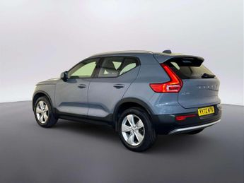 Volvo XC40 2.0 B3 MHEV Core SUV 5dr Petrol Hybrid DCT Auto Euro 6 (s/s) (16
