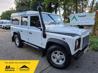 Land Rover Defender 110 2.2 TDCi County Station Wagon 4WD MWB Euro 5 5dr