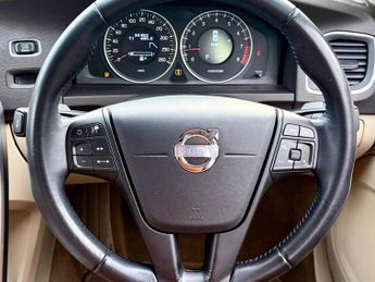 Volvo S60 1.6 Petrol Hybrid DrivE Powershift 4dr