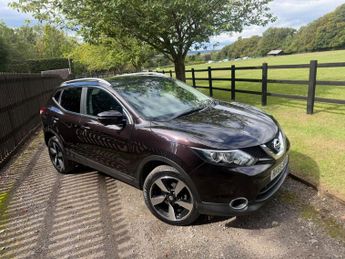 Nissan Qashqai 1.2 DIG-T N-Connecta 2WD Euro 6 (s/s) 5dr