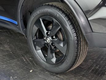 Nissan Juke 1.6 Bose Personal Edition SUV 5dr Petrol XTRON Euro 6 (112 ps)