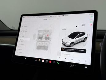 Tesla Model Y (Dual Motor) Long Range SUV 5dr Electric Auto 4WDE (384 bhp)