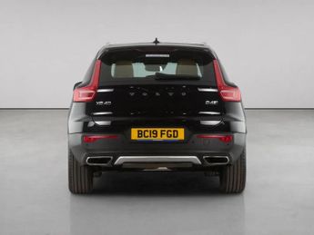 Volvo XC40 2.0 D4 Inscription SUV 5dr Diesel Auto AWD Euro 6 (s/s) (190 ps)